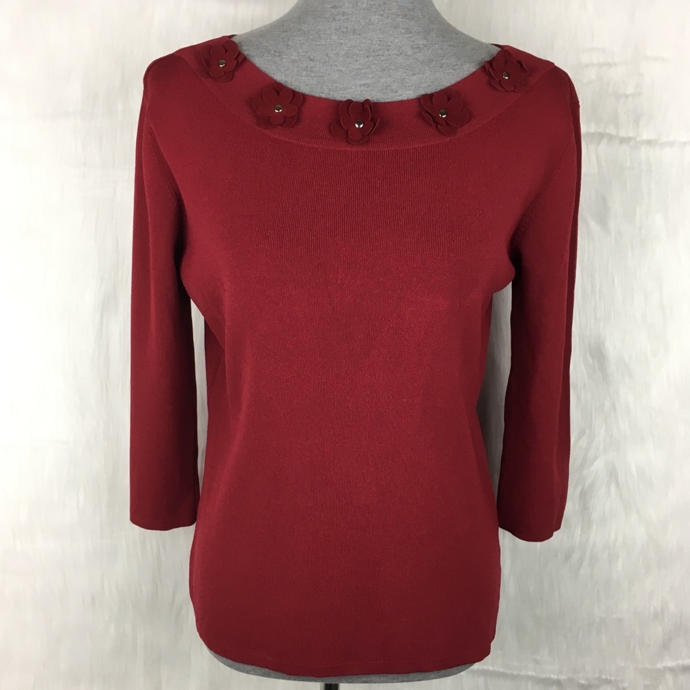 ✨Joseph A. Red Flower Neckline Top